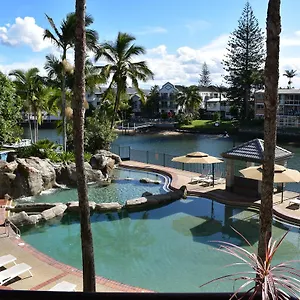 Paradise Island *** Gold Coast
